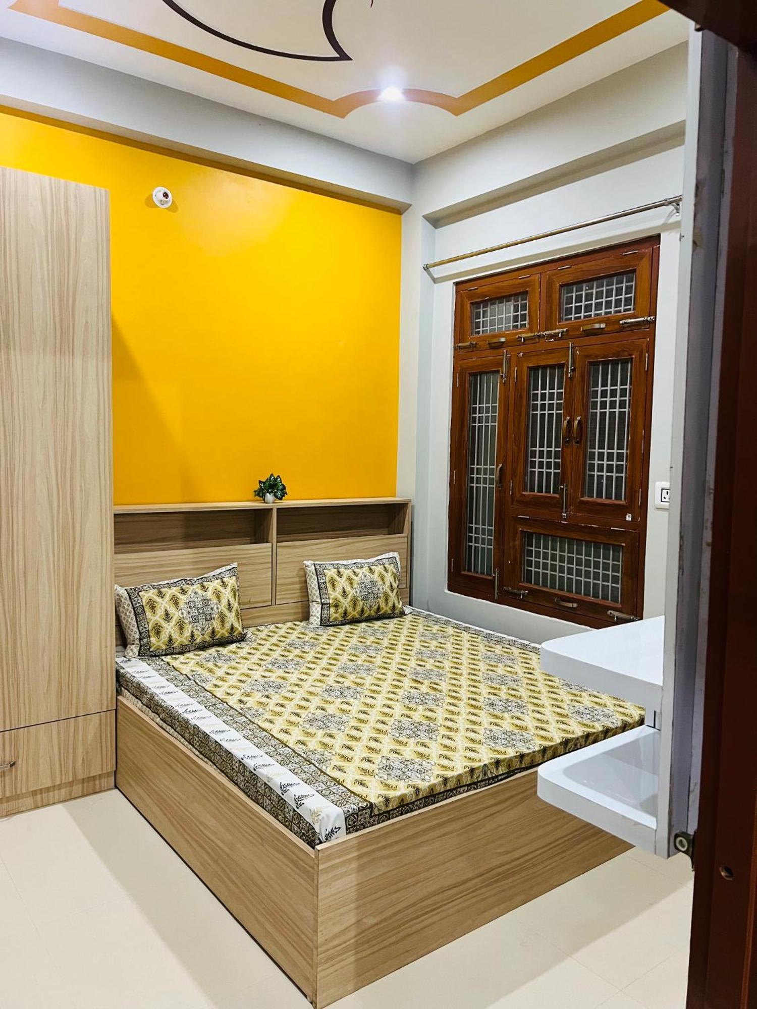 Sg Home Stay Ayodhya Exterior foto
